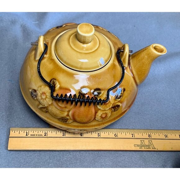 Vintage Japanese 70s Three-Toed Teapot With Fruit & Flower Design - Picture 14 of 15